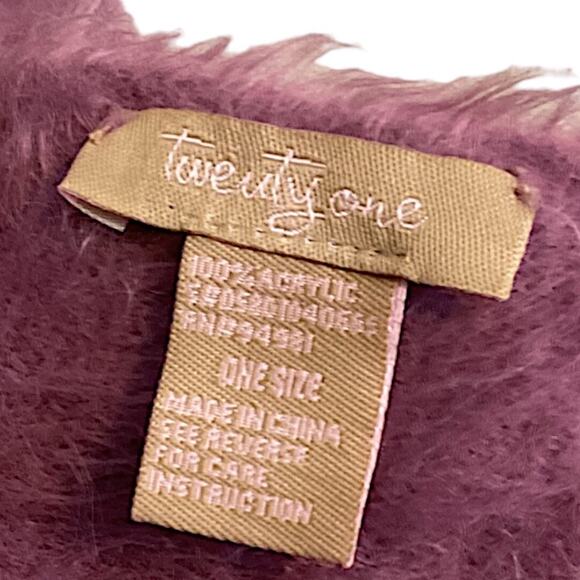 Twenty One Scarf Women’s One Size 88 in x 8 in Purple Soft Knit Fringe Long - Picture 2 of 6